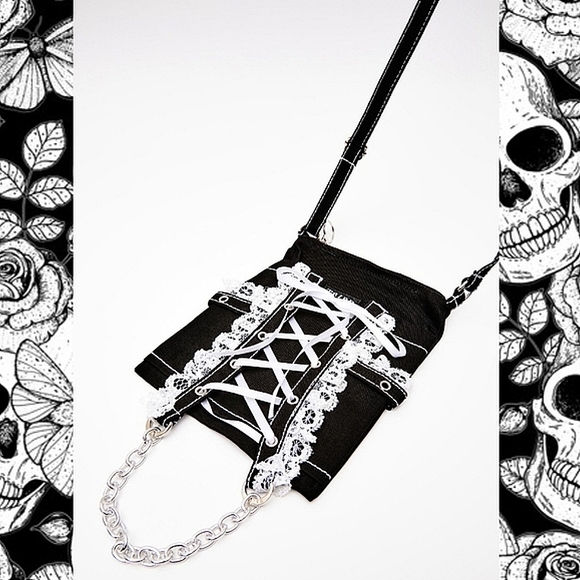 Tripp nyc Handbags - NWT Tripp NYC Lolita Lace Crossbody Bag